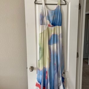 Flowy colorful dress. Small. Alice and Olivia